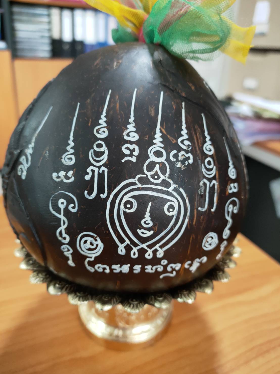 BIG COCONUT SHELL KALA TA DEAW WELATH  BY LP SAWAI WAT PREDARAM